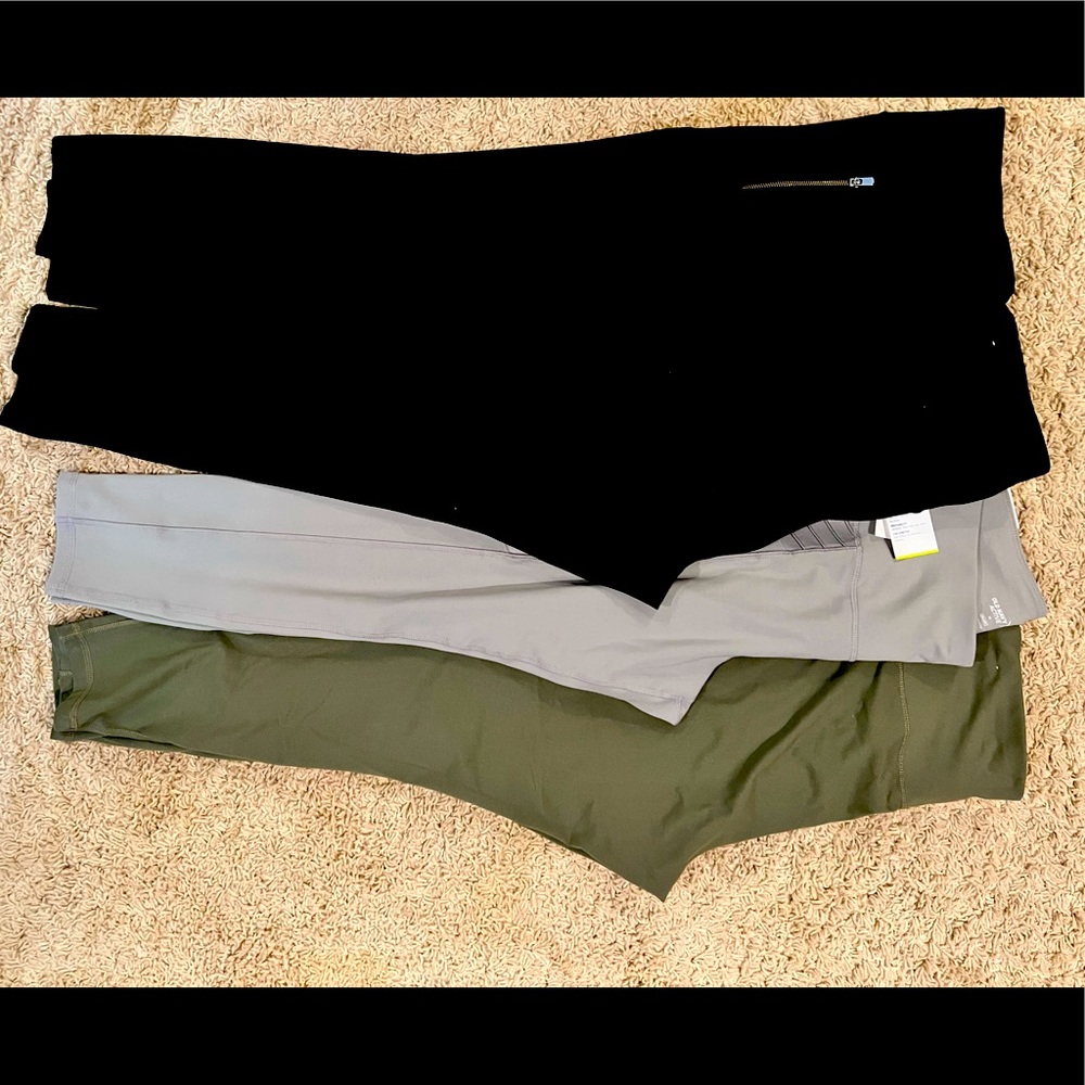 4 Pairs Old Navy Street Leggings, Like New or NWT, Size XL - FREE SHIPPING!
